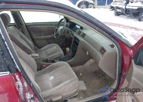 1998 Toyota Camry Le from USA, damaged, VIN JT2BG22K7W0110401